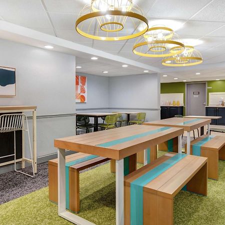 Spark By Hilton Rochester University Area 외부 사진
