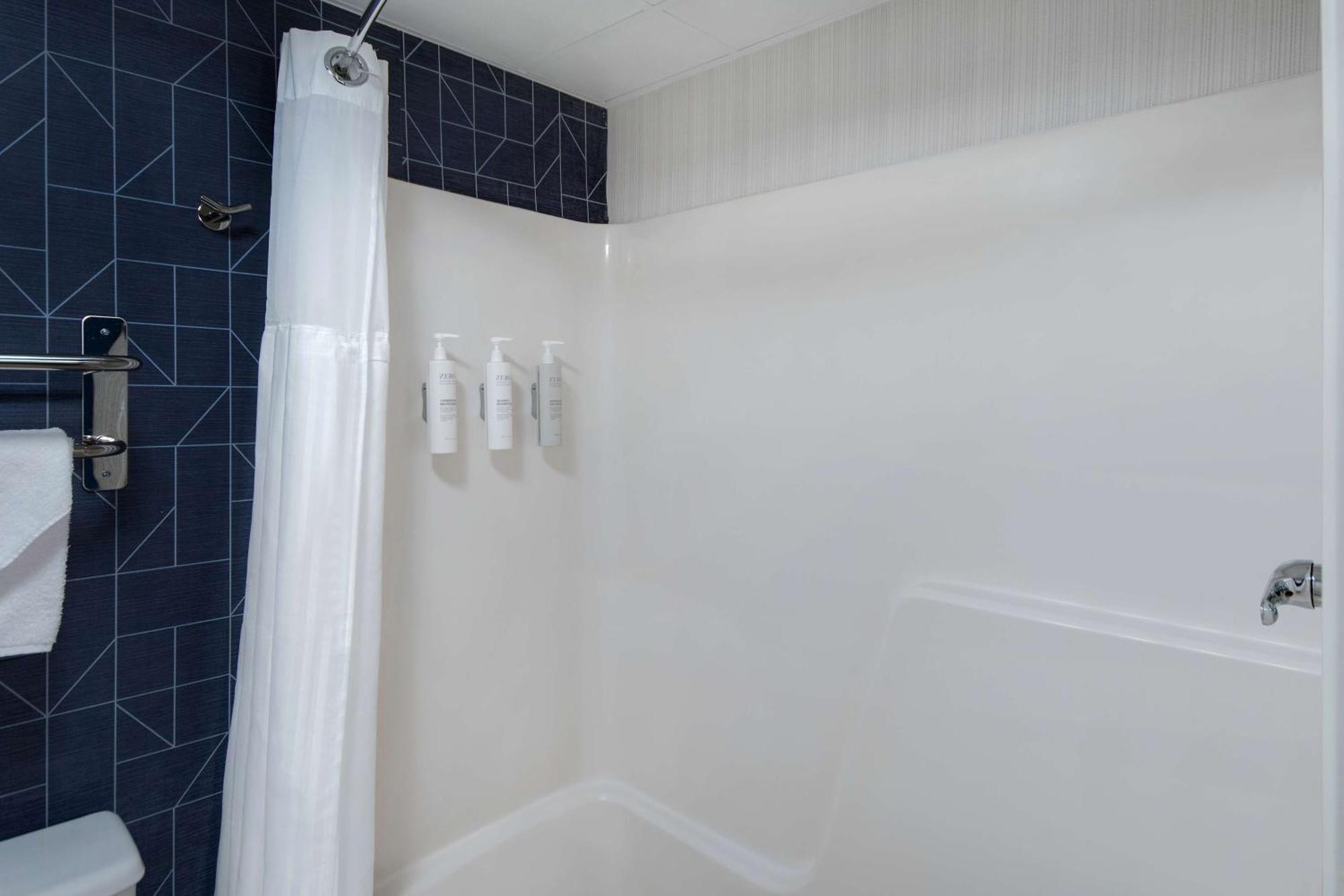 Spark By Hilton Rochester University Area 외부 사진